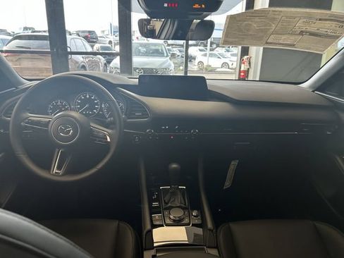 New 2026 MAZDA MAZDA3 Hatchback w/Premium Plus Pkg AWD/4WD image 10