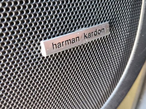 Used 2023 Subaru Ascent Limited w/ Technology Package image 24