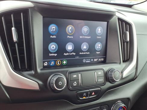 Used 2022 GMC Terrain SLT image 11