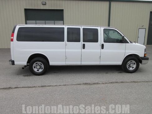 Used 2014 Chevrolet Express 3500 LT w/ LT Preferred Equipment Group image 6