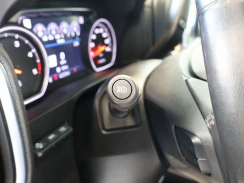 Used 2022 Chevrolet Silverado 3500 LTZ w/ LTZ Plus Package image 14