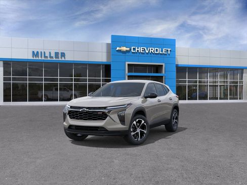 New 2026 Chevrolet Trax RS w/ Driver Confidence Package image 8