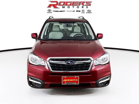 Used 2018 Subaru Forester 2.5i Premium AWD/4WD image 2