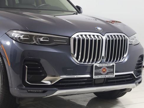 Used 2022 BMW X7 xDrive40i w/ Premium Package AWD/4WD image 43