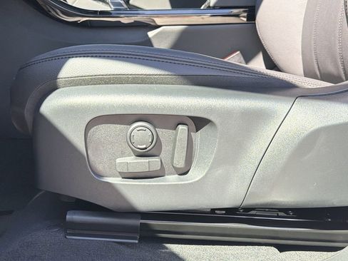 New 2026 Land Rover Range Rover Evoque S image 20