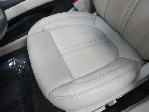 Used 2019 Lincoln MKZ Reserve w/ Reserve Plus Package FWD image 12