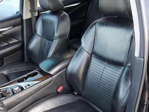 Used 2016 INFINITI Q50 Sport RWD image 13