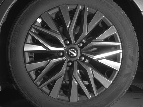 Used 2025 Nissan Altima 2.5 SV image 14