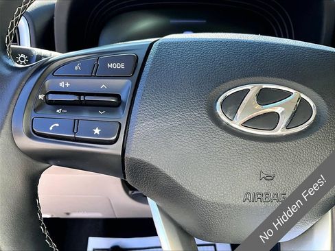 Used 2023 Hyundai Venue SEL w/ Cargo Package FWD image 15