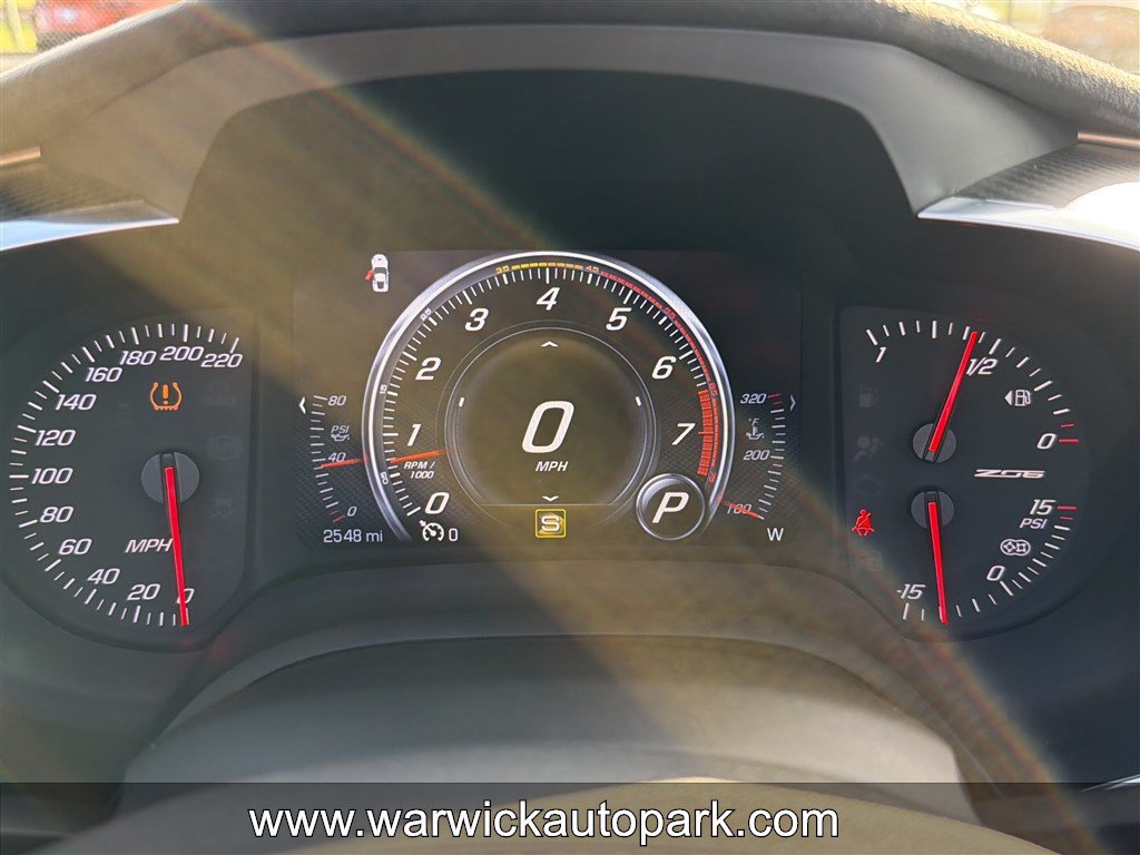 Used 2016 Chevrolet Corvette Z06 w/ C7.r Special Edition RWD image 16
