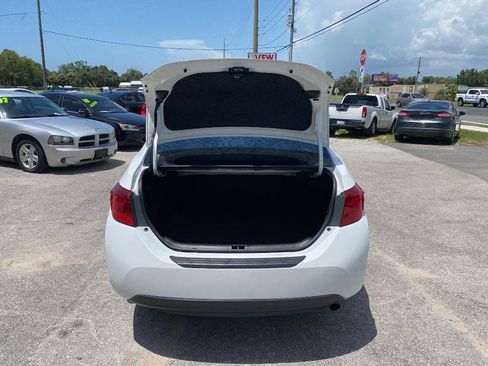 Used 2019 Toyota Corolla SE FWD image 17