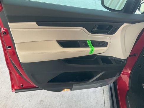 New 2026 Honda Odyssey EX-L image 5