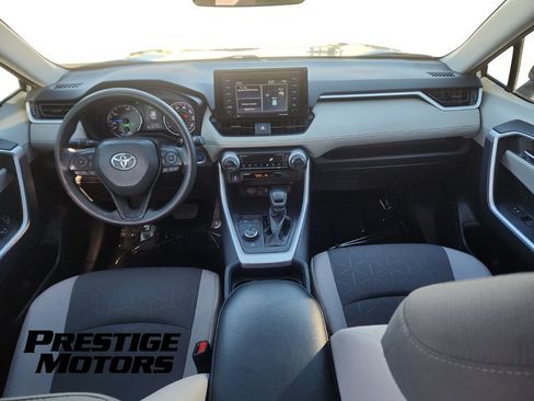 Used 2021 Toyota RAV4 XLE w/ Convenience Package AWD/4WD image 28