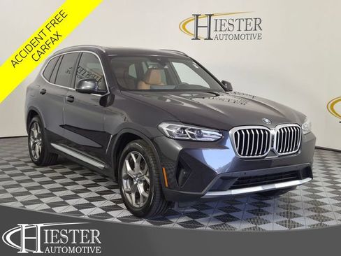 Used 2024 BMW X3 sDrive30i w/ Premium Package w/ZPA RWD image 2