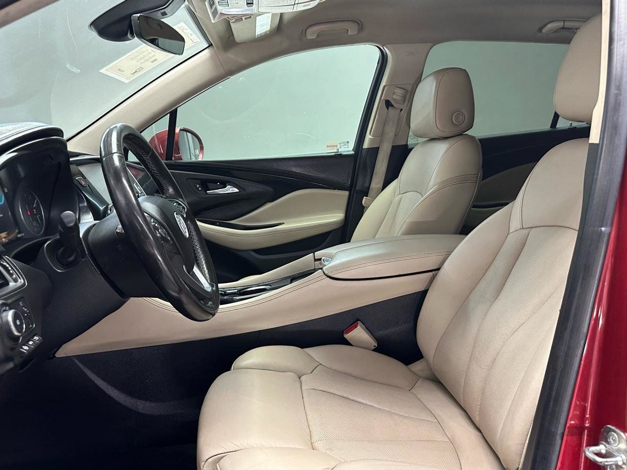 Used 2017 Buick Envision Premium w/ Driver Confidence Package AWD/4WD image 16