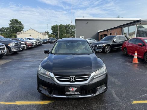 Used 2015 Honda Accord EX-L image 2