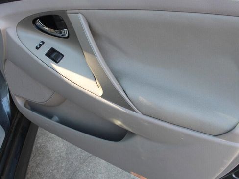 Used 2008 Toyota Camry SE image 32
