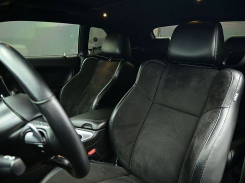 Used 2019 Dodge Challenger R/T w/ Plus Package image 16