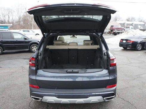 Used 2022 BMW X5 xDrive40i w/ Premium Package image 24