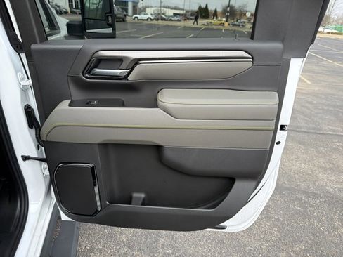 New 2026 Chevrolet Silverado 2500 ZR2 w/ LPO, Dark Essentials Package image 28