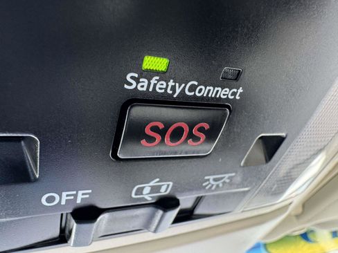 Used 2019 Lexus GX 460 Premium w/ Premium Package image 43