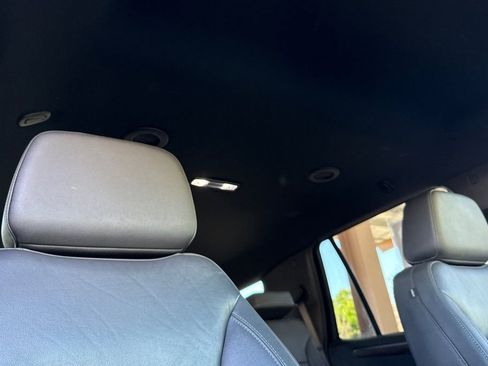 Used 2025 Chevrolet Tahoe LT RWD image 27