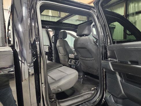 Used 2021 Ford F150 XLT w/ Equipment Group 302A High image 21