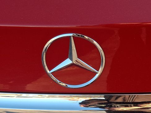 Used 2020 Mercedes-Benz GLA 250 4MATIC image 33