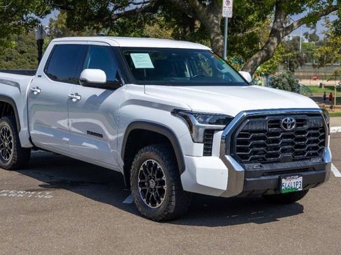 Used 2022 Toyota Tundra SR5 w/ TRD Off-Road Package image 11