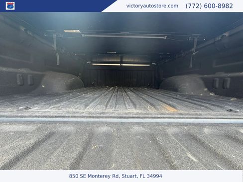 Used 2017 Toyota Tundra SR5 w/ SR5 Upgrade Package image 19