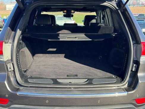 Used 2018 Jeep Grand Cherokee Limited image 4