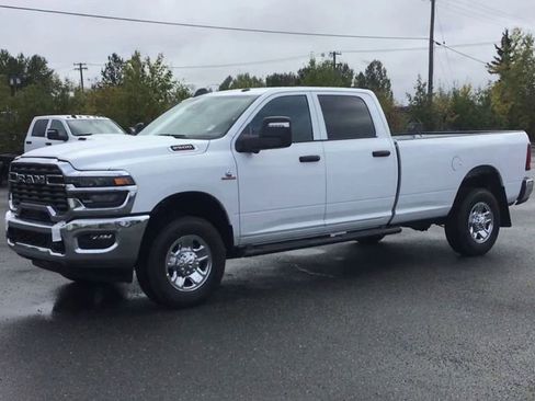 New 2026 RAM 2500 Tradesman image 4