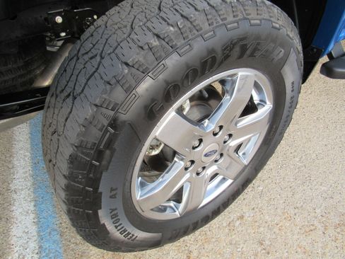 Used 2024 Ford Ranger Lariat w/ Advanced Towing Package image 44