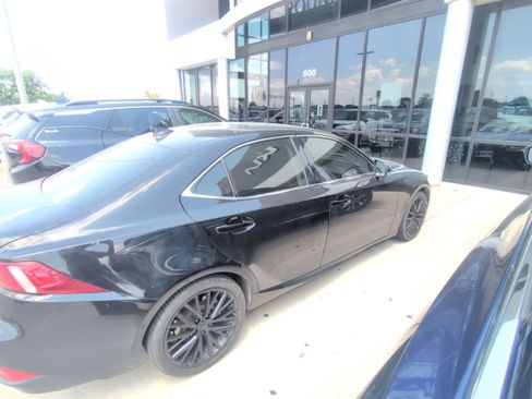 Used 2014 Lexus IS 250 w/ Navigation Package RWD image 10