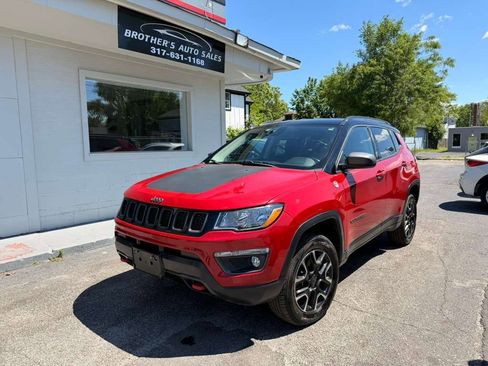 Used 2020 Jeep Compass Trailhawk AWD/4WD image 9