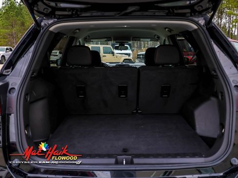 Used 2023 Chevrolet Equinox LT image 8