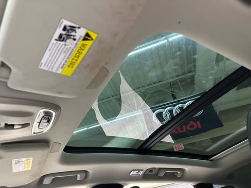 Used 2019 Volvo XC90 T5 Momentum w/ Protection Package Premier image 34