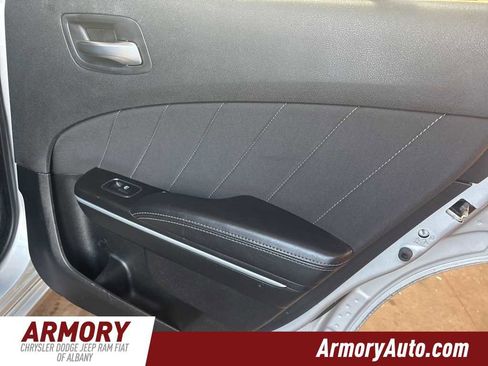 Used 2023 Dodge Charger SXT image 28