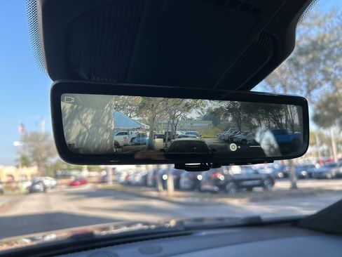 Used 2024 Jeep Wagoneer Launch Edition image 11