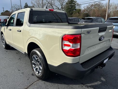 New 2025 Ford Maverick XLT w/ Equipment Group 302A image 3