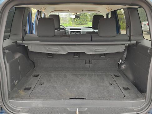 Used 2009 Jeep Liberty Sport w/ Popular Equipment Group AWD/4WD image 11