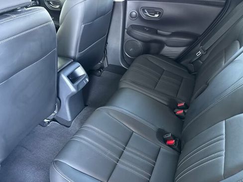 Certified 2024 Honda HR-V EX-L image 12