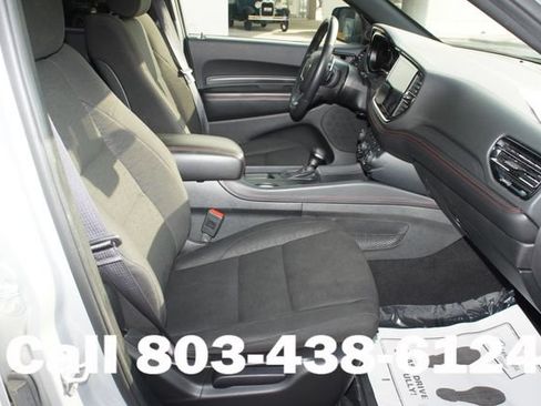 Used 2025 Dodge Durango GT RWD image 18