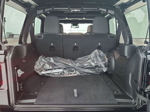 New 2025 Jeep Wrangler Willys image 31