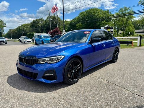 Used 2022 BMW 330i xDrive Sedan w/ M Sport Package AWD/4WD image 1