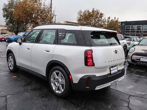 Used 2025 MINI Cooper Countryman SE image 6