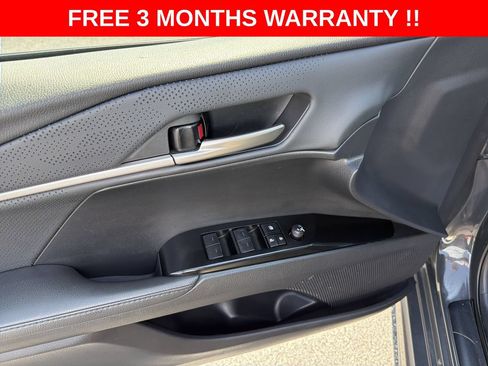 Used 2025 Toyota Camry XSE AWD/4WD image 12