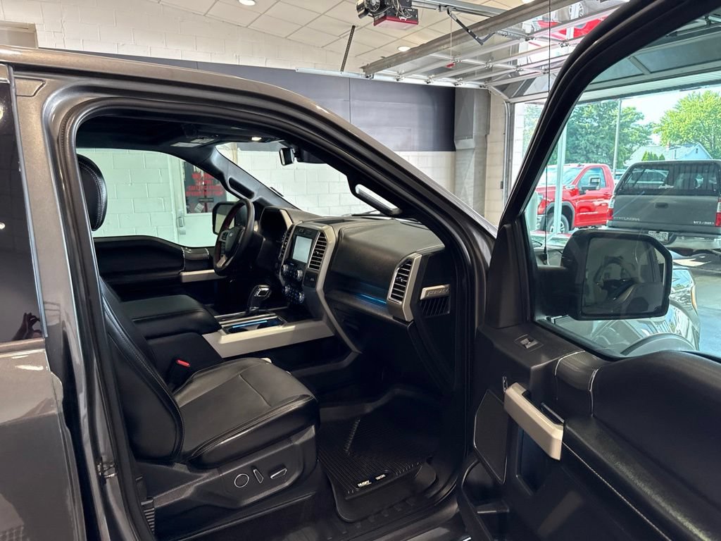 Used 2015 Ford F150 Lariat w/ Equipment Group 502A Luxury AWD/4WD image 13