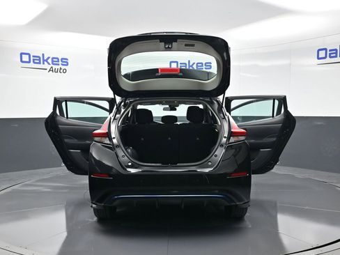 Used 2022 Nissan Leaf S image 53