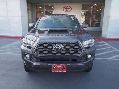 Certified 2022 Toyota Tacoma TRD Sport image 7